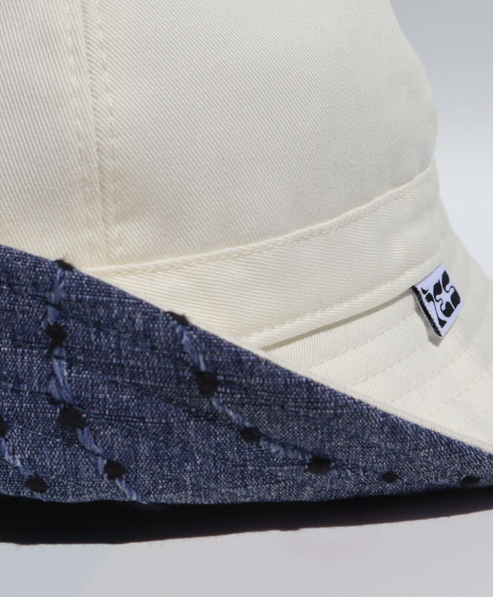 Cappello double face, bianco